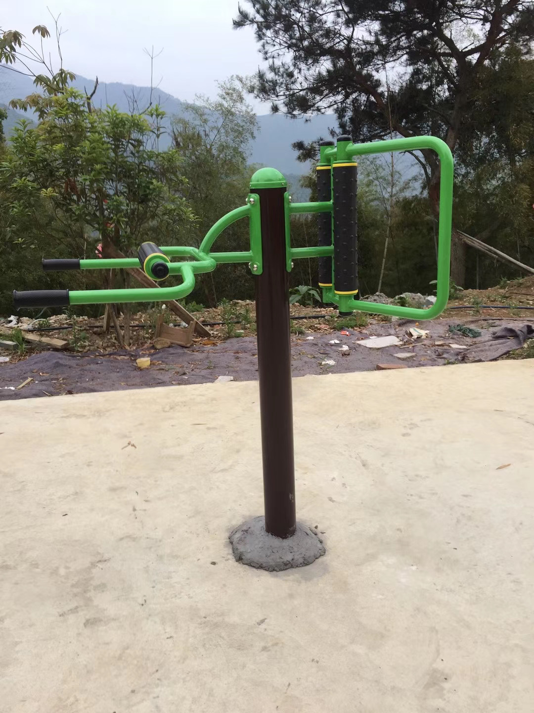 户外健身器材