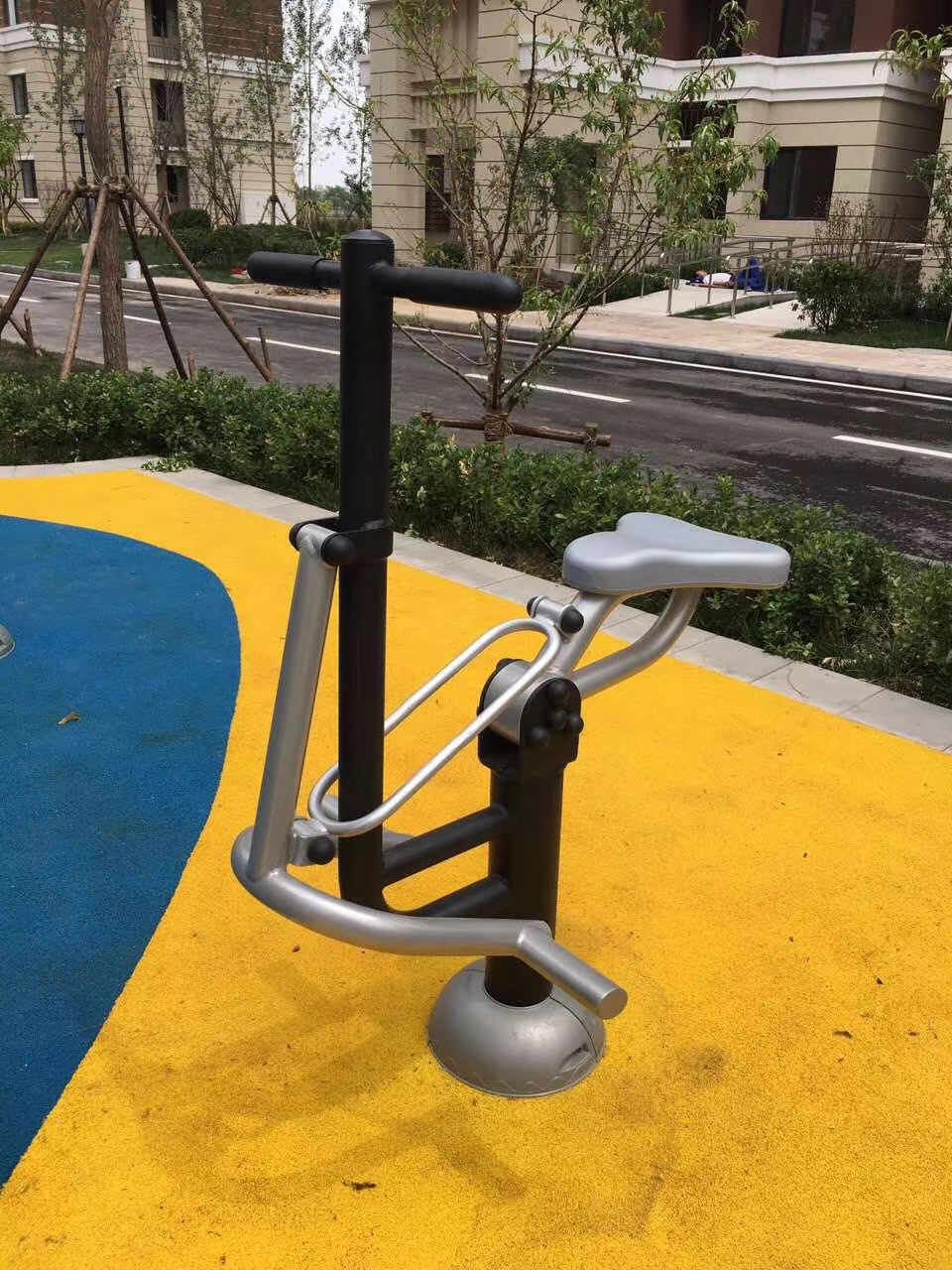 户外健身器材