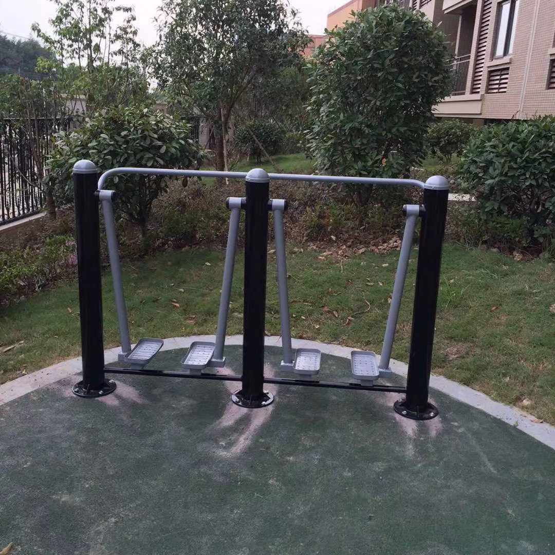 户外健身器材